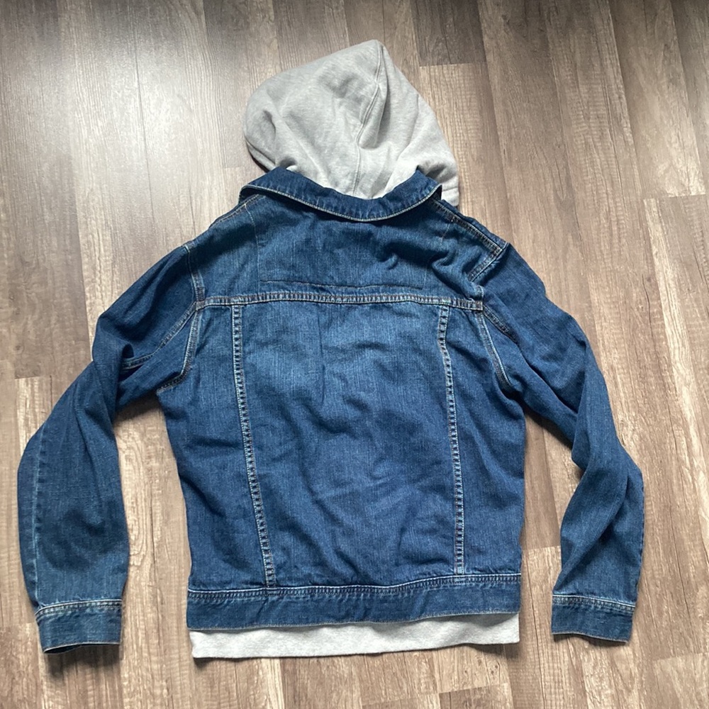 Jean jacket - Picture 3 of 4